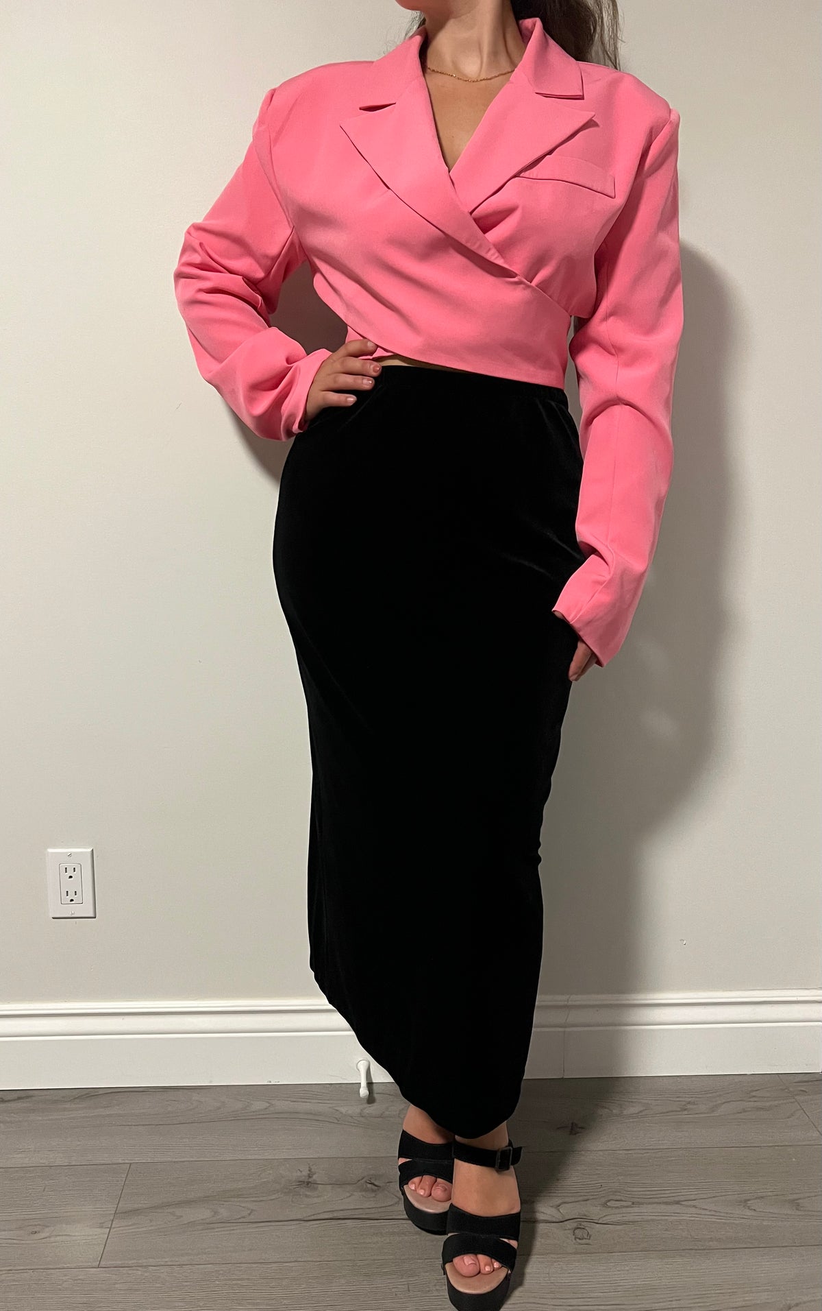 Veston court rose Lumina