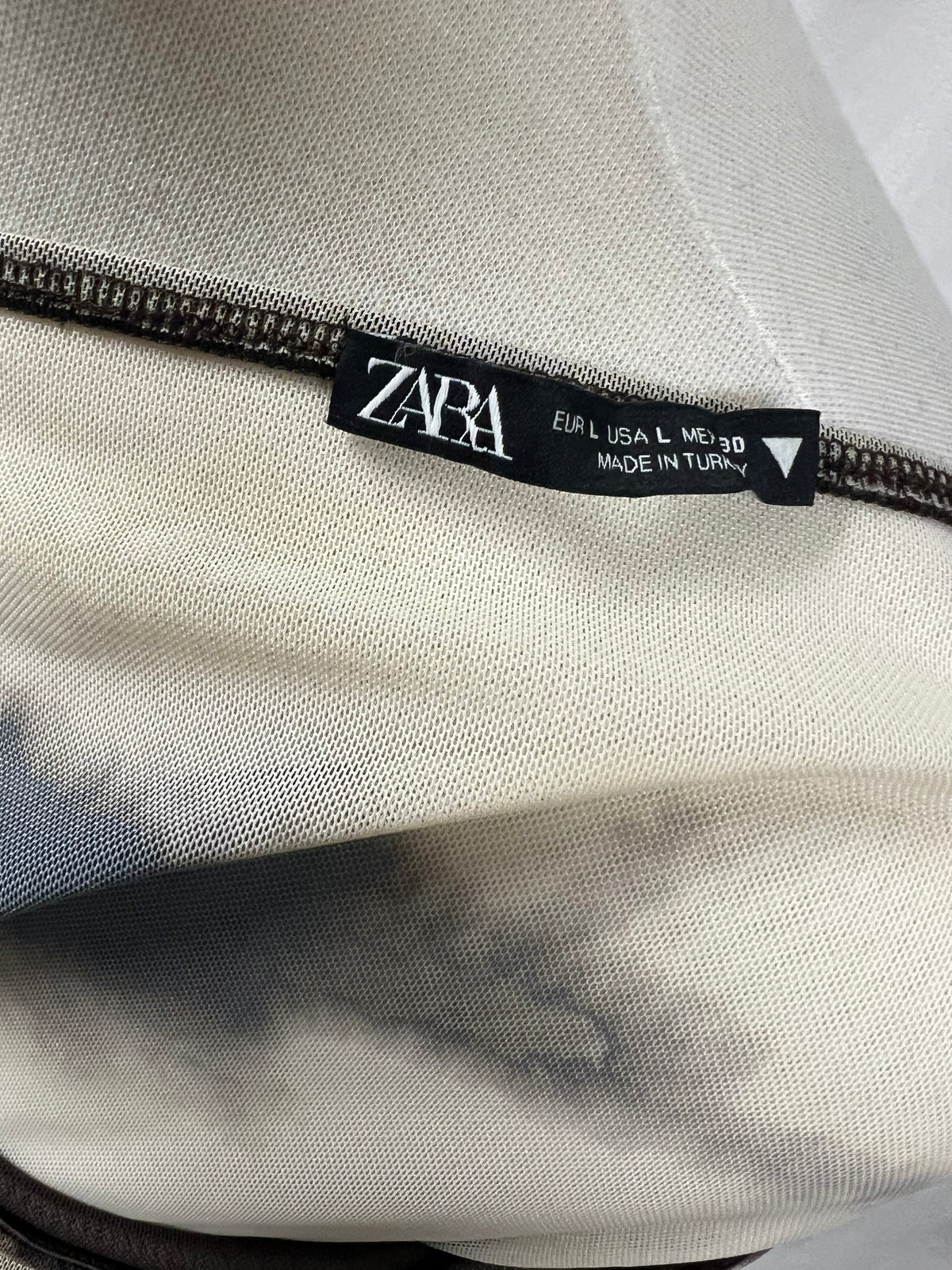 Body Contemporain Zara