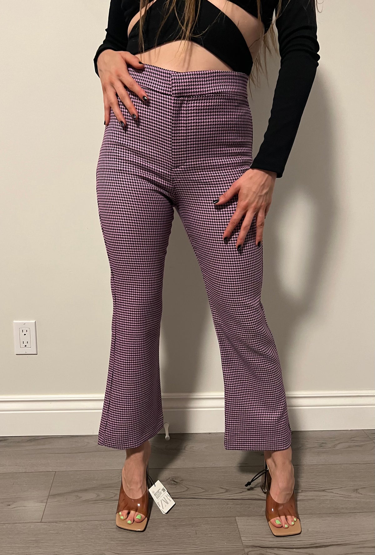 Pantalon Mi-Flare Fuschia Zara