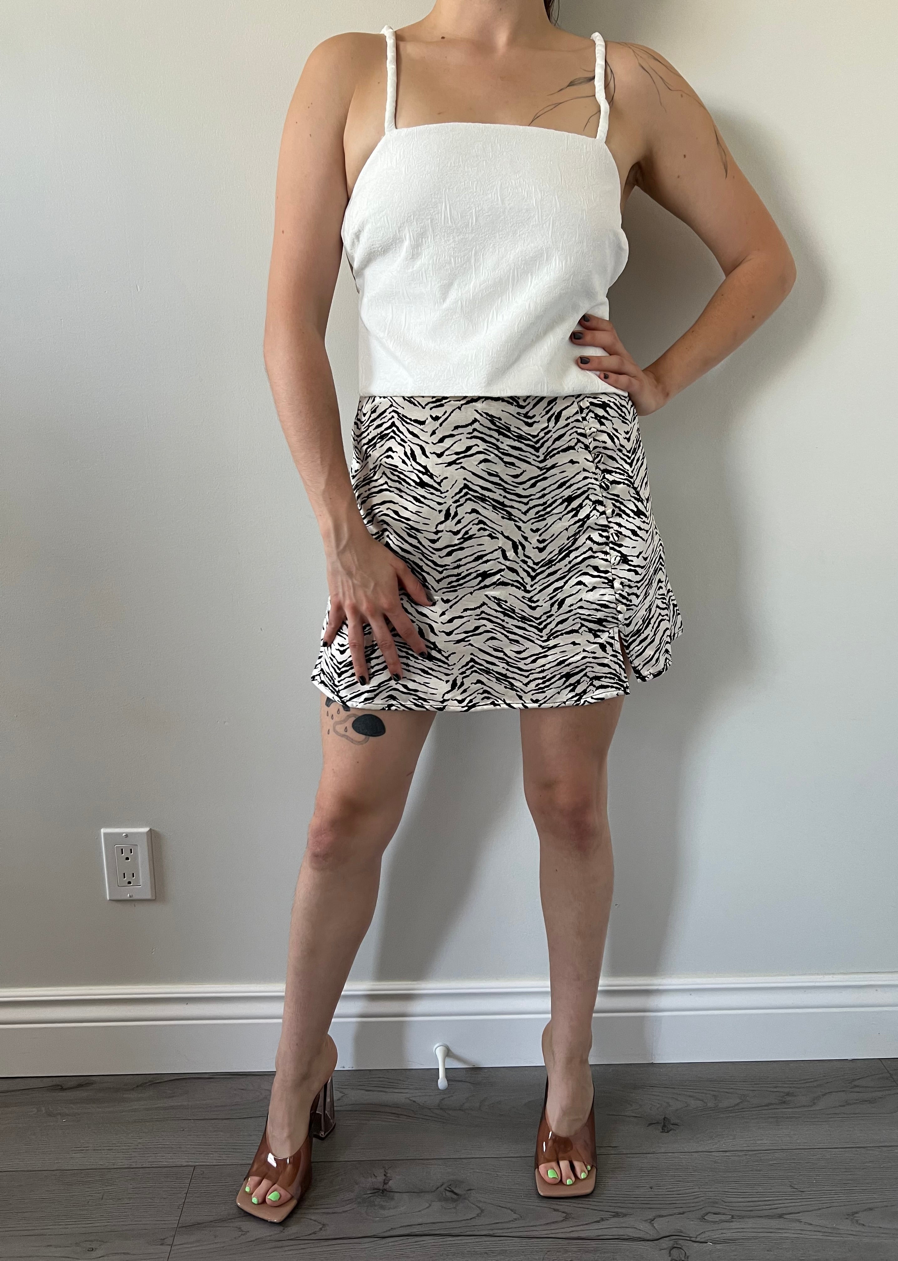 Jupe Short Zébré Zara