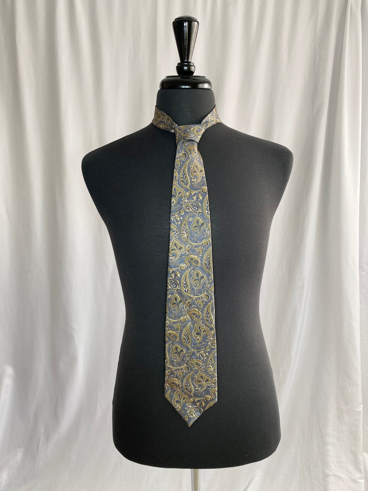 Geoffrey Beene Vintage Tie