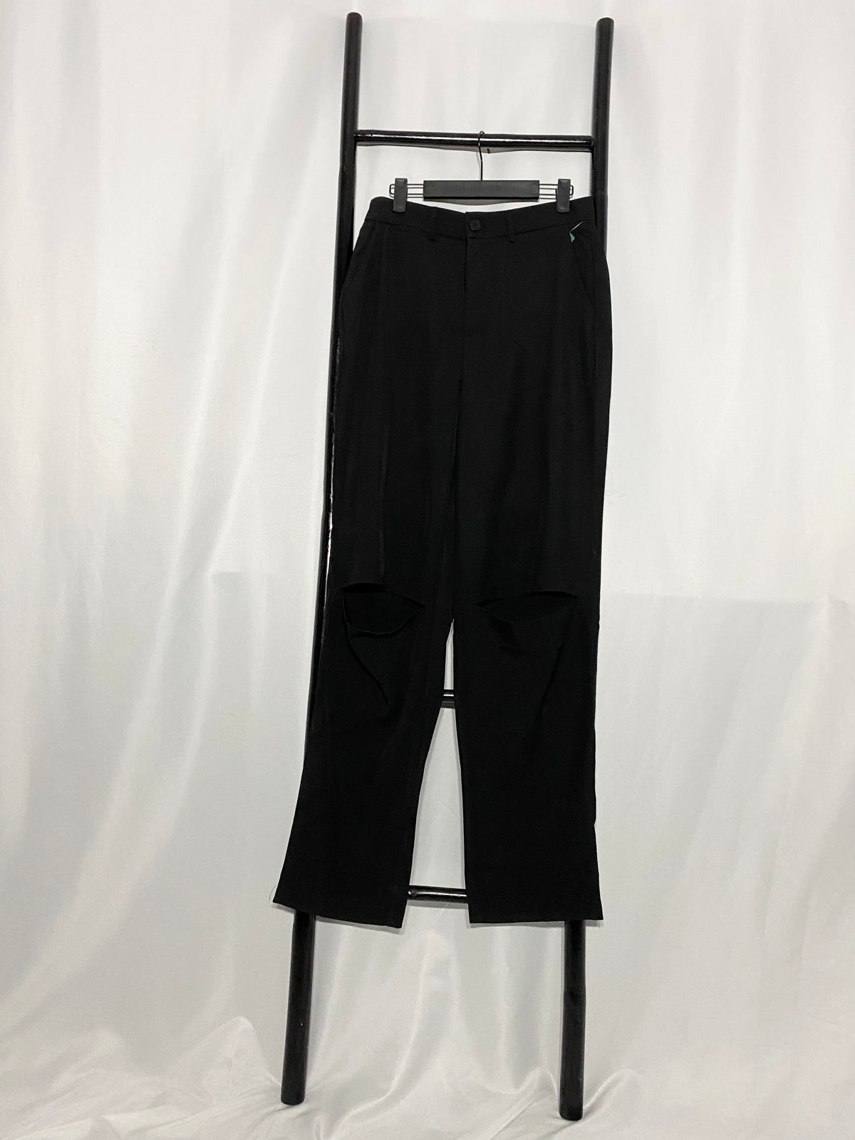 Momokrom split knee pants