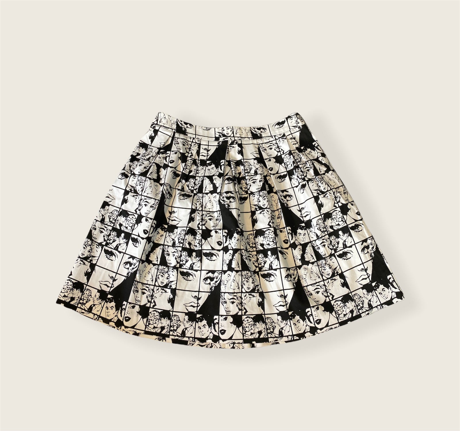 Twik Exclusivité Simons Skirt