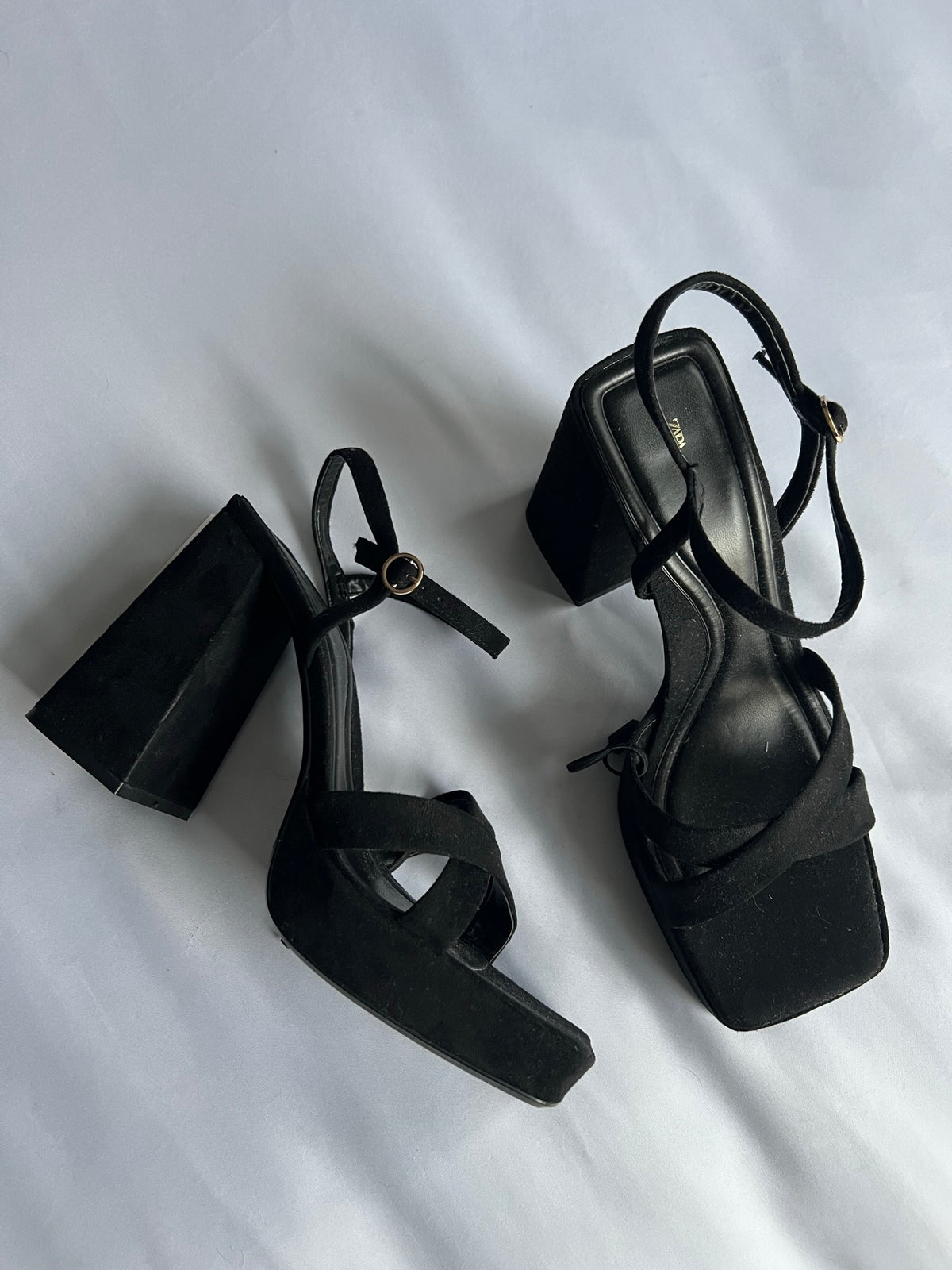 Platform sandals Zara