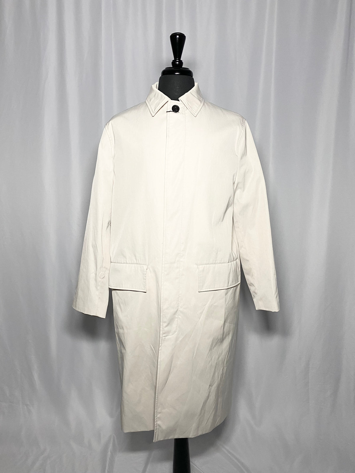 Oversize trenchcoat Zara