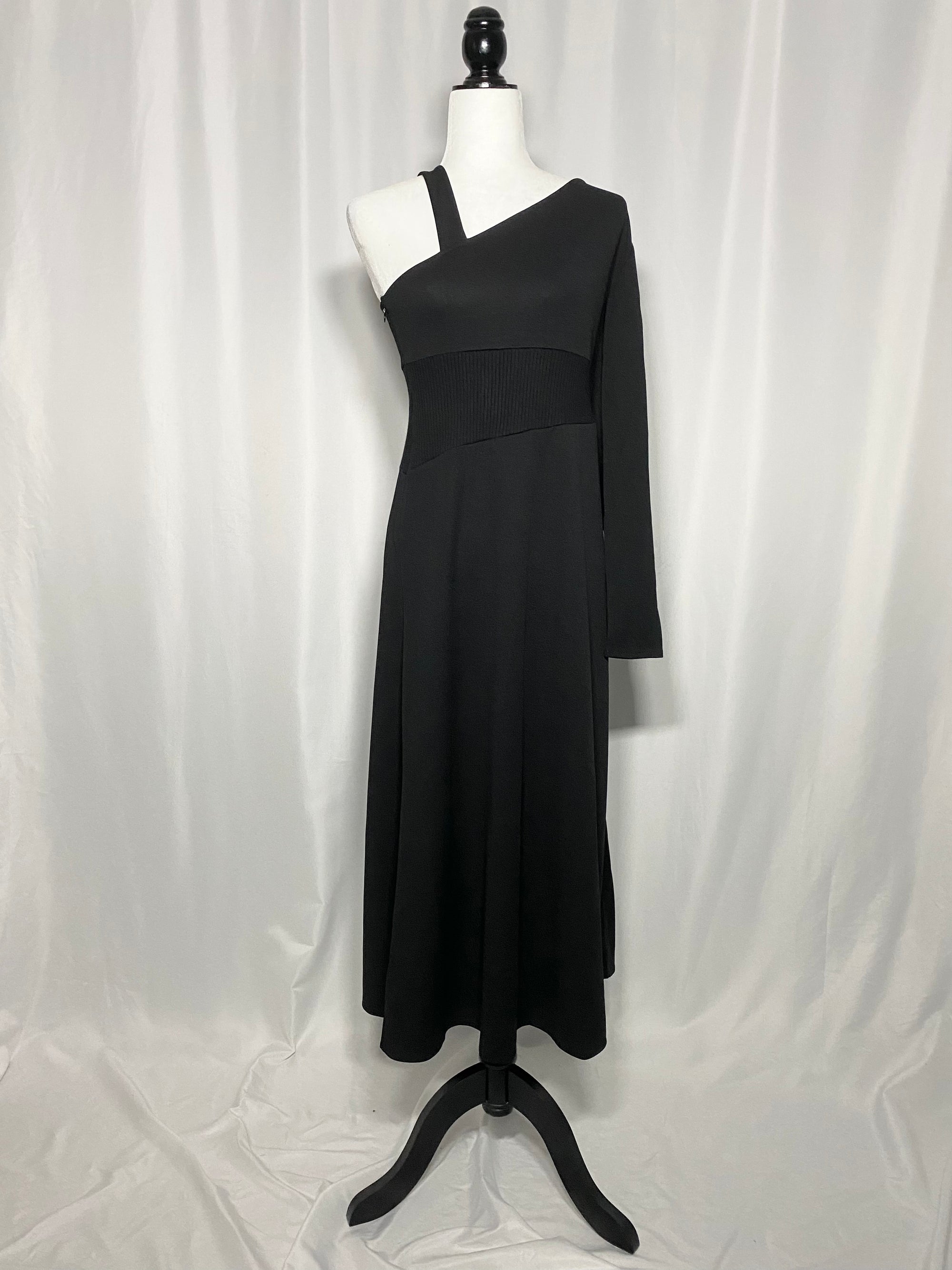 Asymmetrical dress Zara