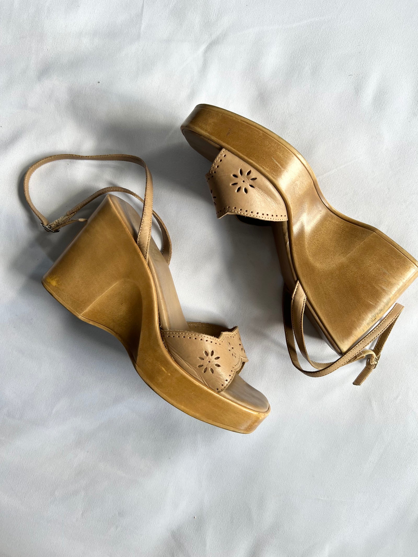 Vintage Lady Stork sandals