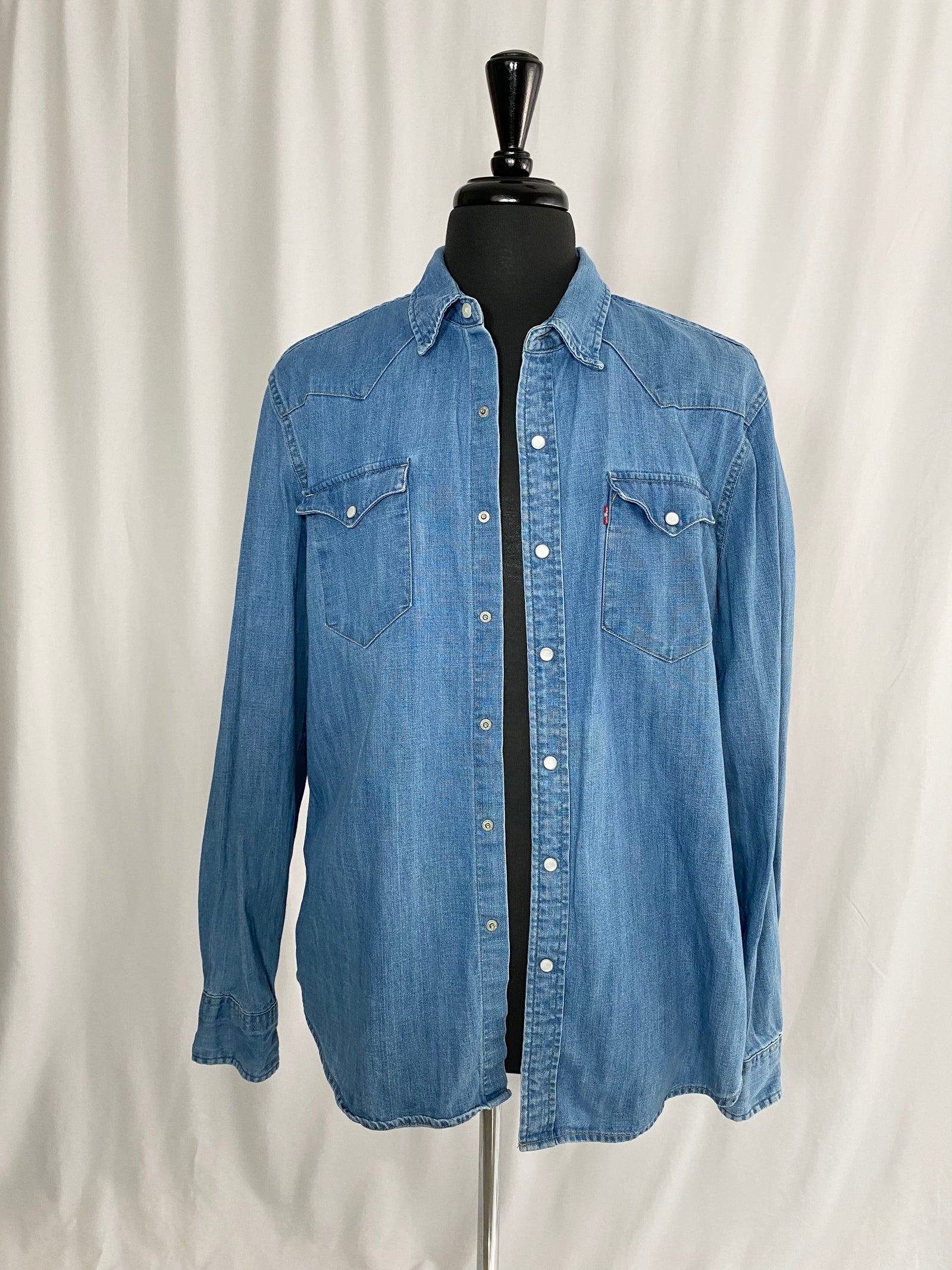 Levi's Jean Shirt