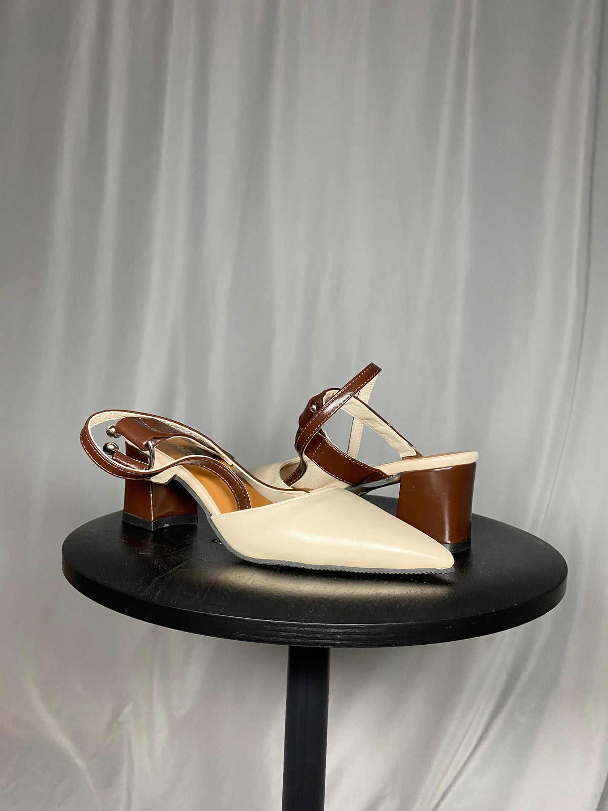 Yirenmei block heel shoes
