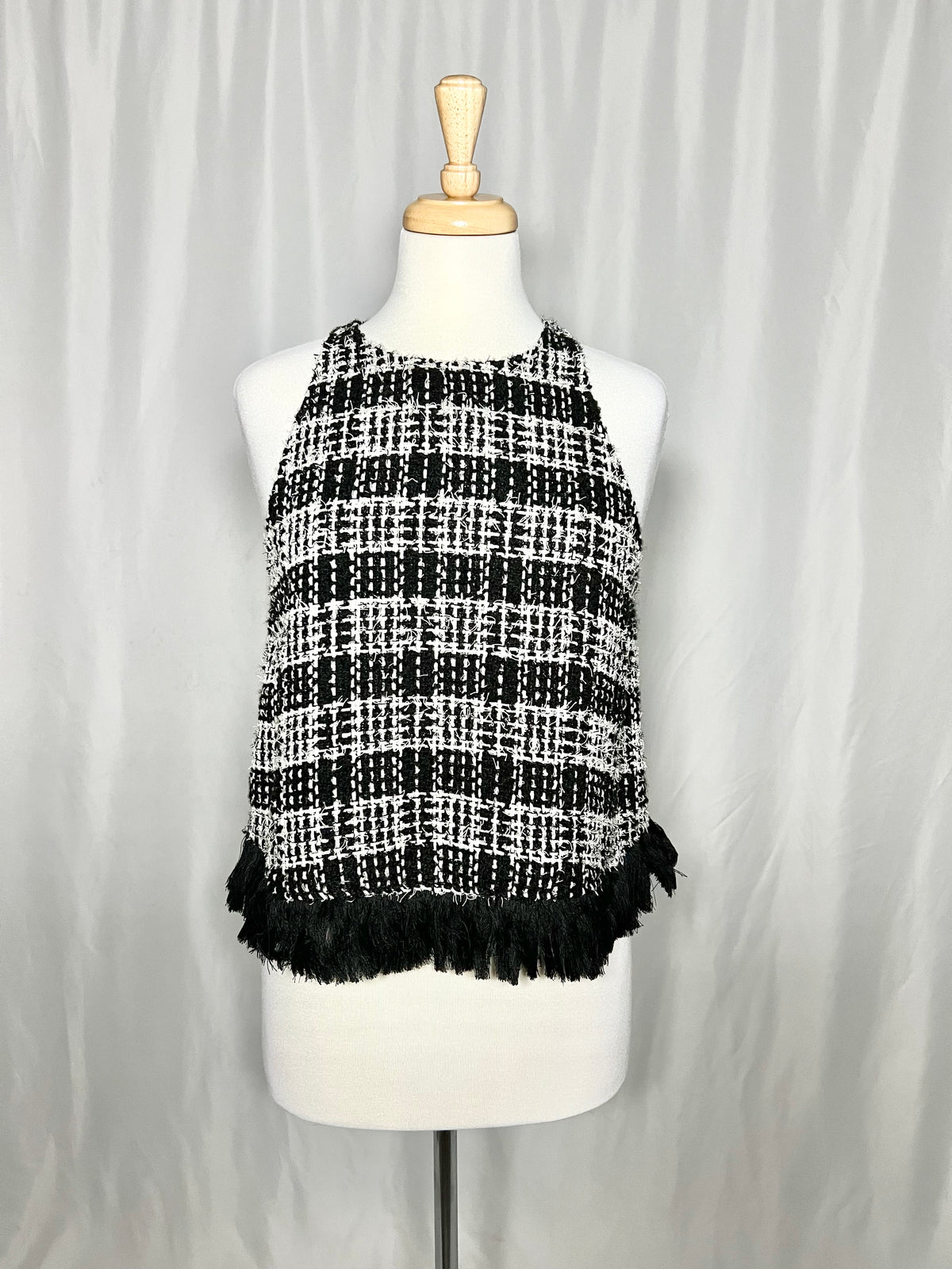 Zara Top Chanel Style