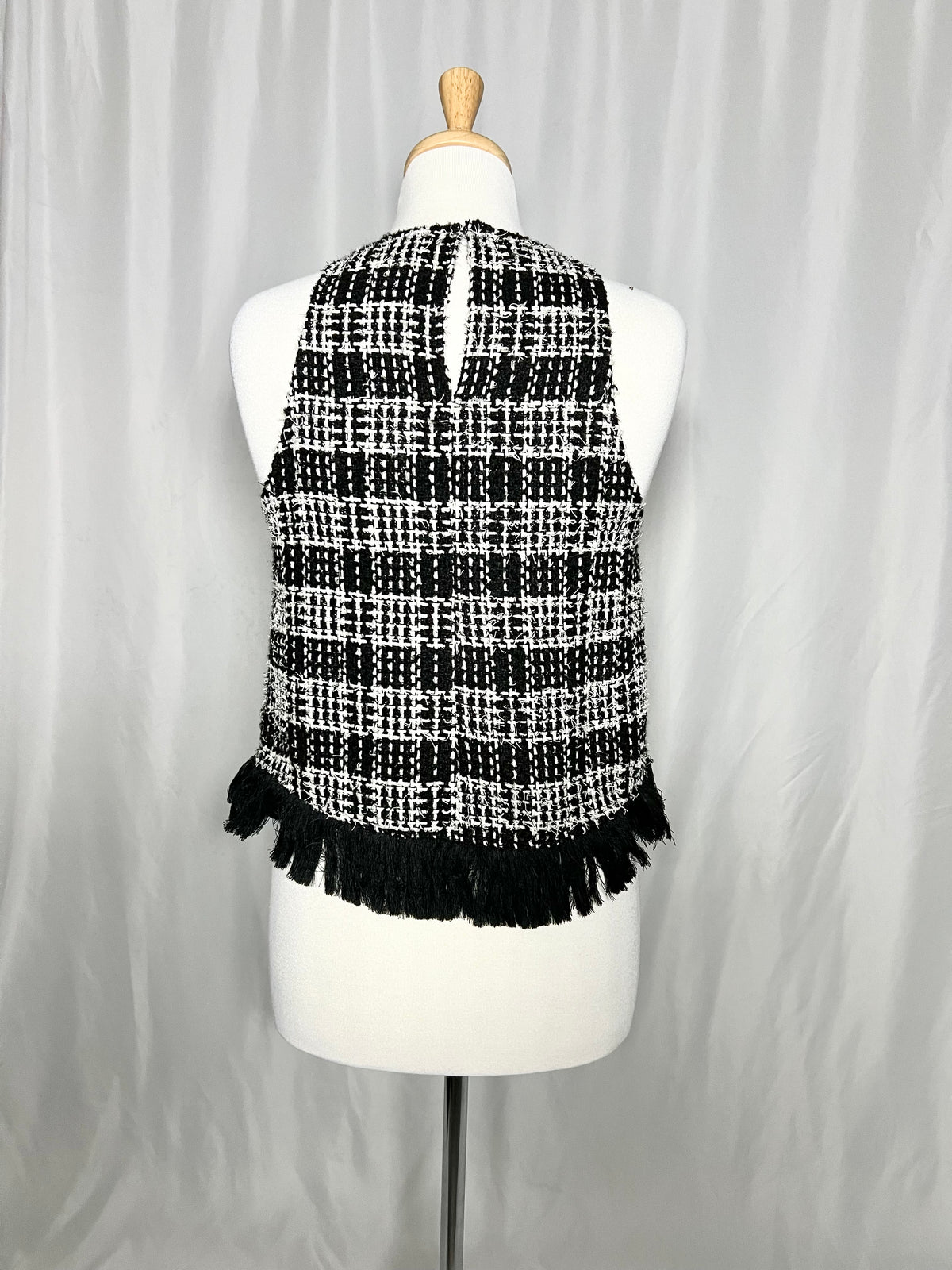 Zara Top Chanel Style